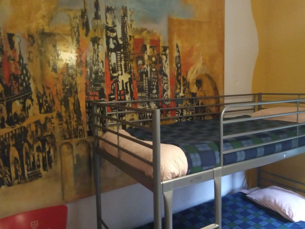 בראגה Family Adams House Hostel מראה חיצוני תמונה